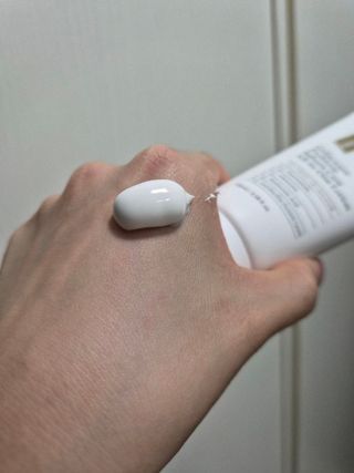하이브리온 [구매평]닥터초이스 갈락토미 프로바이오틱 세범케어 올인원 로션 1개, 100ml — 5점을 준 리뷰어가 2025년 8월 올린 사용 사진
