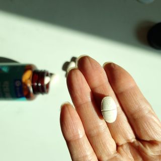 짱스마일 락토페린 프리미엄 정 1000ml x 60정 — 5점을 준 리뷰어가 2022년 12월 올린 사용 사진