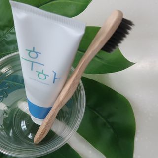 [심폐소생소] 무불소 임산부 천연 치약 — 4점을 준 리뷰어가 2021년 8월 올린 사용 사진