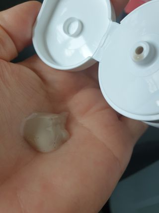 바디셀런스 벤토나이트 데일리 약산성 딥클렌징폼 120ml — 5점을 준 리뷰어가 2022년 1월 올린 사용 사진