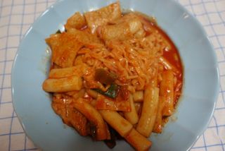 응큼떡볶이 — 2.5점을 준 리뷰어가 2021년 3월 올린 사용 사진