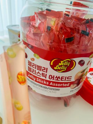 젤리벨리 젤리스틱 어쏘티드 900g — 3점을 준 리뷰어가 2022년 9월 올린 사용 사진