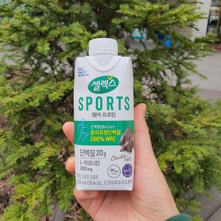 셀렉스스포츠 셀렉스 스포츠 웨이 프로틴 초콜릿 _ 330ml x 12팩 — 5점을 준 리뷰어가 2021년 3월 올린 사용 사진