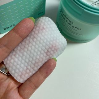 닥터에프파이브 데일리 리프레쉬 필링 토닝 패드 60매 — 4점을 준 리뷰어가 2022년 5월 올린 사용 사진