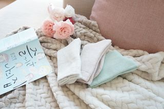 [사이즈가 있는 양말 필로이]여자 순면 통파일 꿀잠 수면 양말【 S, M, L 】3가지 사이즈_컬러 랜덤 3족 — 5점을 준 리뷰어가 2022년 10월 올린 사용 사진