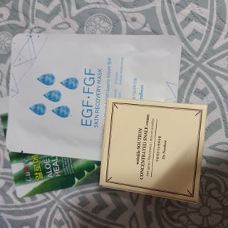 Dr.느루벗 느루벗 링클 솔루션 콘센트레이트 스네일 탄력 달팽이 크림 80g — 5점을 준 리뷰어가 2021년 2월 올린 사용 사진
