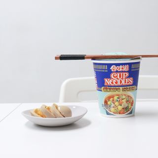 NISSIN 닛신 컵누들  4종 - 씨푸드오리지날, 씨푸드 스파이시, 씨푸드 커리, 씨푸드 XO소스 — 5점을 준 리뷰어가 2022년 2월 올린 사용 사진