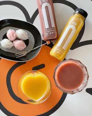 BLENDY'S 핑크 스무디+블론디 스무디 — 5점을 준 리뷰어가 2021년 9월 올린 사용 사진