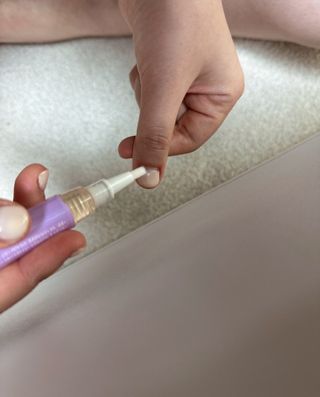 1+2 뷰젤 매직케어 손톱영양제+스톤푸셔+코인타올 셀프 네일케어 — 5점을 준 리뷰어가 2023년 4월 올린 사용 사진