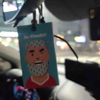 심폐소생소 [오늘도맑음] 차량용 악세사리 공기청정필터 이태리산 자동차용품 내부꾸미기 — 5점을 준 리뷰어가 2021년 11월 올린 사용 사진