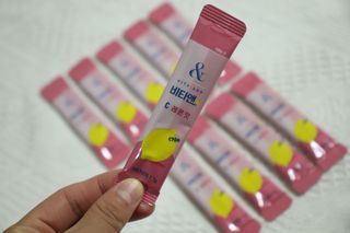비타앤C 레몬맛, 망고맛 — 5점을 준 리뷰어가 2021년 4월 올린 사용 사진