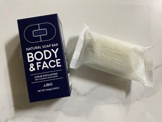 제이제이바이오 허브마사지바 올인원 알약비누 — 5점을 준 리뷰어가 2022년 4월 올린 사용 사진