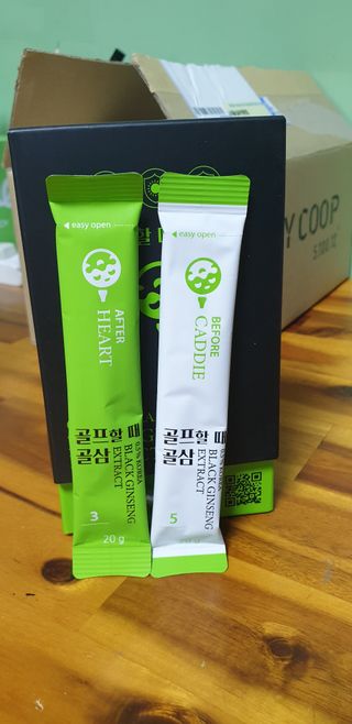 블랙37 골프할 때 골삼 흑삼젤리스틱 20g x 10포 — 5점을 준 리뷰어가 2022년 4월 올린 사용 사진