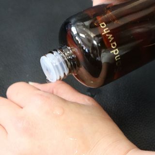 스킨큐어 산다화 비타민c 화이트닝 토너 150ml — 5점을 준 리뷰어가 2021년 12월 올린 사용 사진