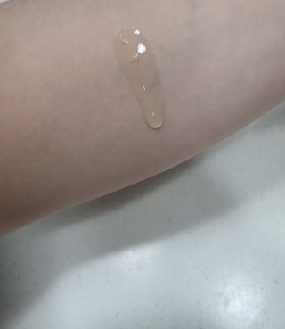 랑벨 비타 에너지 잡티 앰플 50ml 고농축 비타민, 저자극, 수분 촉촉, 미백 앰플 — 5점을 준 리뷰어가 2022년 4월 올린 사용 사진