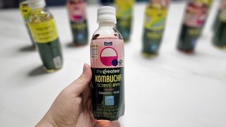 더그레잇티 콤부차 [매일유업] 더그레잇티 44kcal 콤부차 300ml *12개입 (오리지널 6개+베리리치 6개) — 5점을 준 리뷰어가 2023년 7월 올린 사용 사진