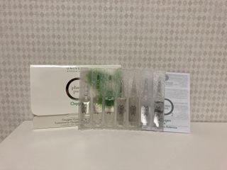 유니베르소 산소앰플 7일 집중케어 앰플 — 5점을 준 리뷰어가 2021년 4월 올린 사용 사진