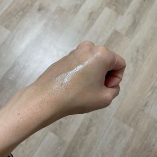 스킨큐어 산다화 카멜리아 안티 링클 멀티밤 — 5점을 준 리뷰어가 2022년 10월 올린 사용 사진
