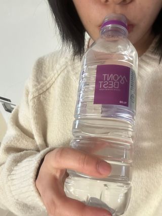 몽베스트 [MONTBEST]위드어스 500mL 20병 — 5점을 준 리뷰어가 2024년 3월 올린 사용 사진