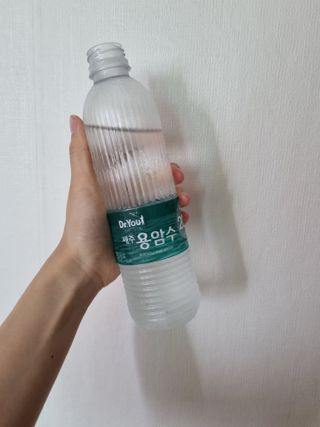 닥터유 제주용암수 닥터유 용암수 — 5점을 준 리뷰어가 2021년 8월 올린 사용 사진