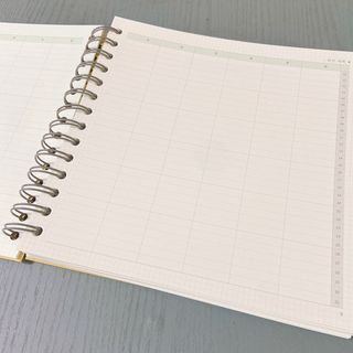 리훈 여러분의 오늘을 채워나갈 수 있도록 도와줄 오늘공부 1년용 스터디플래너 — 5점을 준 리뷰어가 2022년 3월 올린 사용 사진