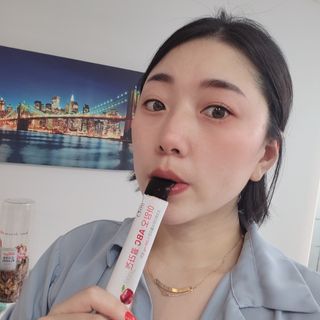 아임오 ABC 콜라겐 젤리 14포 — 5점을 준 리뷰어가 2021년 10월 올린 사용 사진