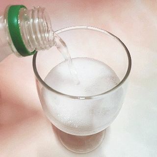 몽베스트 Montbest with Sparkling water Lime20병 — 4.5점을 준 리뷰어가 2021년 10월 올린 사용 사진