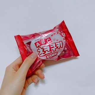 롯데제과 ABC초코쿠키 핑크베리 — 3.5점을 준 리뷰어가 2021년 2월 올린 사용 사진