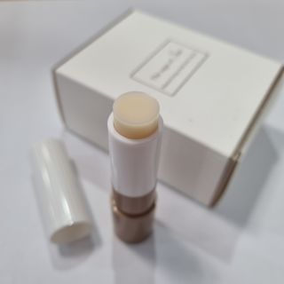 더사가오브수 [사가수] 효혜윤 보태니컬 에너지 에센스인로션 20ml /아이포올 스틱 3g — 4점을 준 리뷰어가 2023년 2월 올린 사용 사진