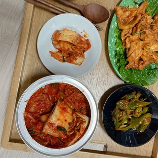 셰프애찬 알배기 겉절이 김치 1kg — 5점을 준 리뷰어가 2022년 11월 올린 사용 사진