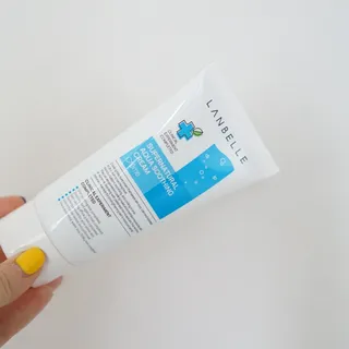 랑벨 수퍼내츄럴 아쿠아 수딩 크림 100ml — 5점을 준 리뷰어가 2022년 6월 올린 사용 사진