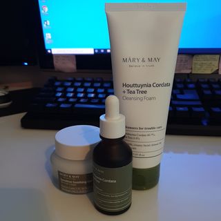 마리엔메이 센서티브 수딩 젤 크림 + 어성초 티트리 추출물 세럼 + 어성초 티트리 모공 클렌징 폼 — 5점을 준 리뷰어가 2021년 8월 올린 사용 사진