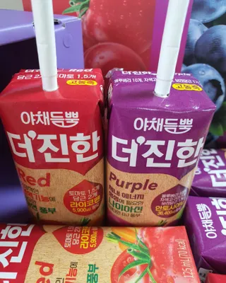 [롯데칠성] 야채듬뿍 더'진한 [롯데칠성] 야채는 이제 COLORFULL! 야채듬뿍  더 진한 레드 4개 +퍼플 4개 (총 8개) — 5점을 준 리뷰어가 2023년 6월 올린 사용 사진