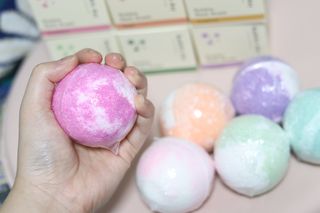 버블데이 배쓰밤 거품입욕제 버블바 6종 — 4.5점을 준 리뷰어가 2021년 8월 올린 사용 사진