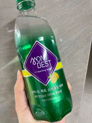 몽베스트 Montbest with Sparkling water Lemon OR Lime 20병(랜덤) — 5점을 준 리뷰어가 2022년 9월 올린 사용 사진