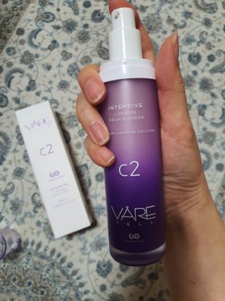 바르셀 주름개선 리프팅 영양크림 인텐시브 리포좀 더블크림-C2 50ml — 5점을 준 리뷰어가 2021년 11월 올린 사용 사진