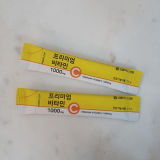 서울약사신협 프리미엄비타민C1000_2.5G x 100포 — 5점을 준 리뷰어가 2021년 5월 올린 사용 사진