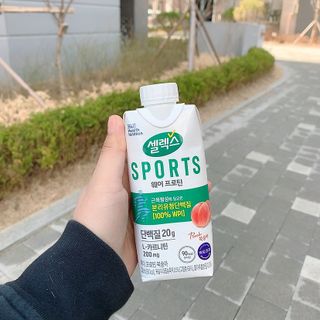 셀렉스스포츠 셀렉스 스포츠 웨이 프로틴 복숭아_ 330ml x 12팩 — 5점을 준 리뷰어가 2021년 3월 올린 사용 사진