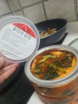 셰프애찬 알타리김치 총각김치 1kg — 5점을 준 리뷰어가 2022년 10월 올린 사용 사진