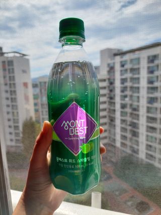 몽베스트 Montbest with Sparkling water Lime20병 — 5점을 준 리뷰어가 2022년 9월 올린 사용 사진