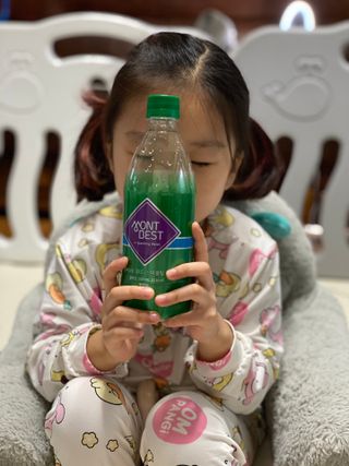 몽베스트 Montbest with Sparkling water Plain 20병 — 5점을 준 리뷰어가 2021년 11월 올린 사용 사진