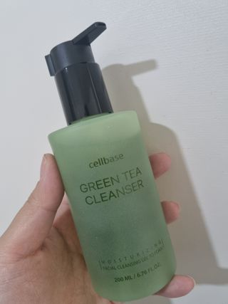 프리마인 메이크업과 들뜨는 각질까지 한방에 깐달걀로! 순하기까지한 셀베이스 그린티클렌저(200ml) — 5점을 준 리뷰어가 2023년 5월 올린 사용 사진