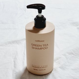 프리마인 더이상 뻣뻣하고 효과없는 탈모샴푸는 NO. 근본부터 케어하는 셀베이스 그린티샴푸(500ml) — 5점을 준 리뷰어가 2023년 1월 올린 사용 사진