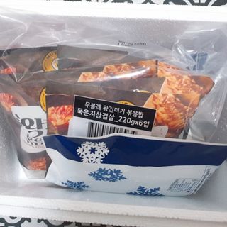 한성기업 무볼레 왕건더기 볶음밥 묵은지삼겹살 — 5점을 준 리뷰어가 2021년 10월 올린 사용 사진