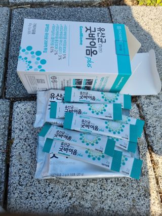 프리마인 유산균 국가지정연구소 선정, 살아있는 생유산균 200억 마리의 힘. 유산균n굿바이옴플러스 — 5점을 준 리뷰어가 2021년 10월 올린 사용 사진