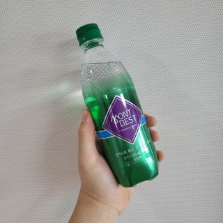 몽베스트 Montbest with Sparkling water Plain 20병 — 5점을 준 리뷰어가 2022년 9월 올린 사용 사진