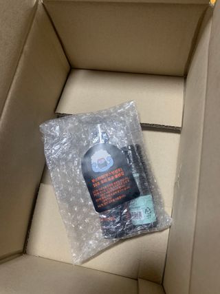 코스모먼트 부스티모 부스팅샴푸60ml + 비듬세정 진정샴푸50ml — 4점을 준 리뷰어가 2022년 1월 올린 사용 사진
