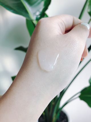 [달리살다] 비건 인증, 비브의 차가 리바이탈라이징 세럼 — 5점을 준 리뷰어가 2021년 2월 올린 사용 사진