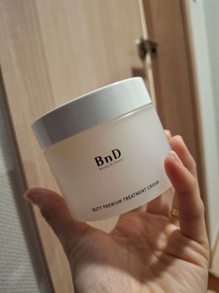비엔디 2NOW[한글]BnD 바디 주름개선 엉덩이크림 — 5점을 준 리뷰어가 2025년 2월 올린 사용 사진