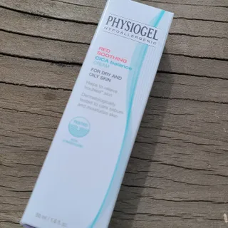 피지오겔 레드수딩 시카밸런스 크림 50ml — 5점을 준 리뷰어가 2022년 4월 올린 사용 사진